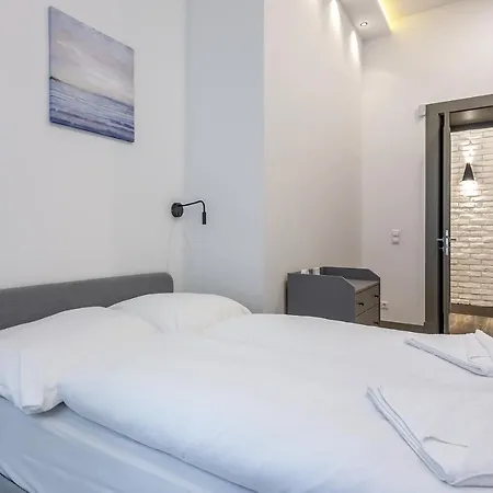 Alder Bridge Apartment Budapest Esterno foto