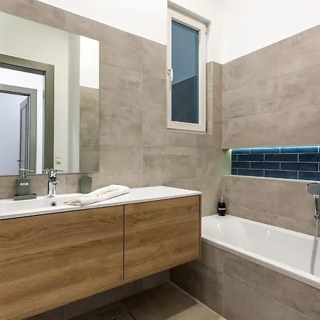 Alder Bridge Apartment Budapest Esterno foto