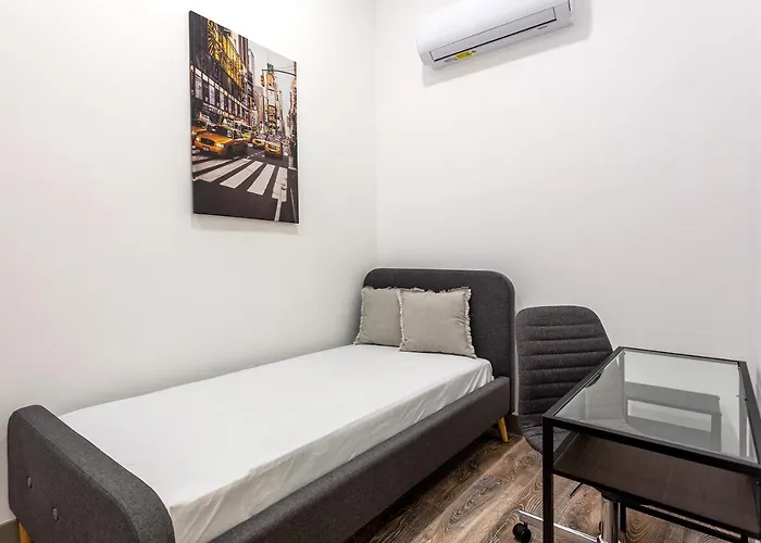 Alder Bridge Apartment